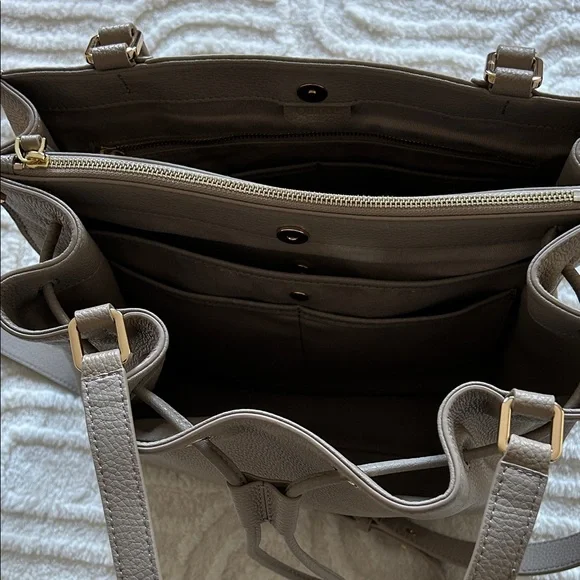 Quince Taupe Triple Compartment Leather Bucket Bag - Picture 5 of 9